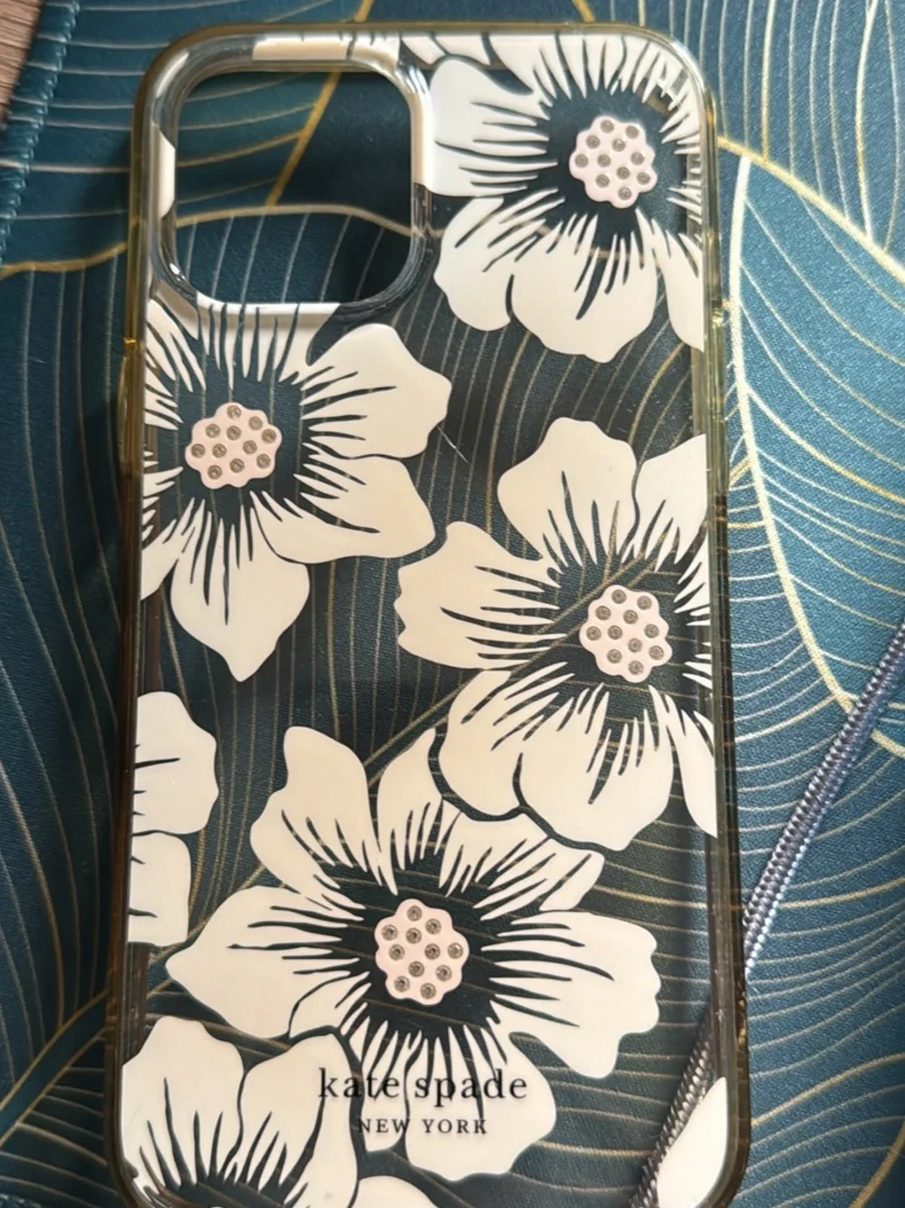 kate spade New York Floral Clear Phone Case - White Flowers 15 Pro Max